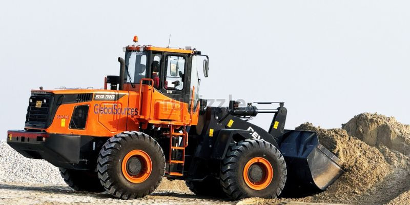 Top Equipment Leasing Qatar for Industrial Projects